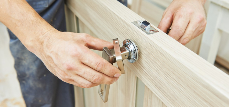 interior door repair Lawndale